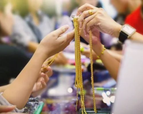 Gold Buyer in Greater Kailash